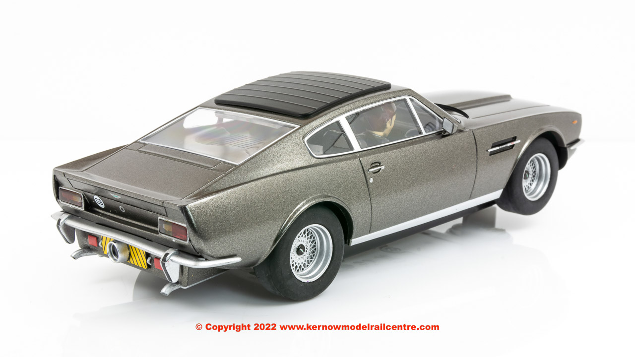 C4239 Scalextric James Bond Aston Martin V8 - The Living Daylights